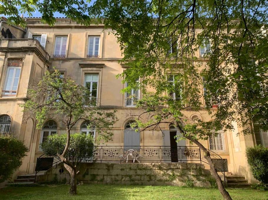Le Studio Des Carmes Nîmes Buitenkant foto