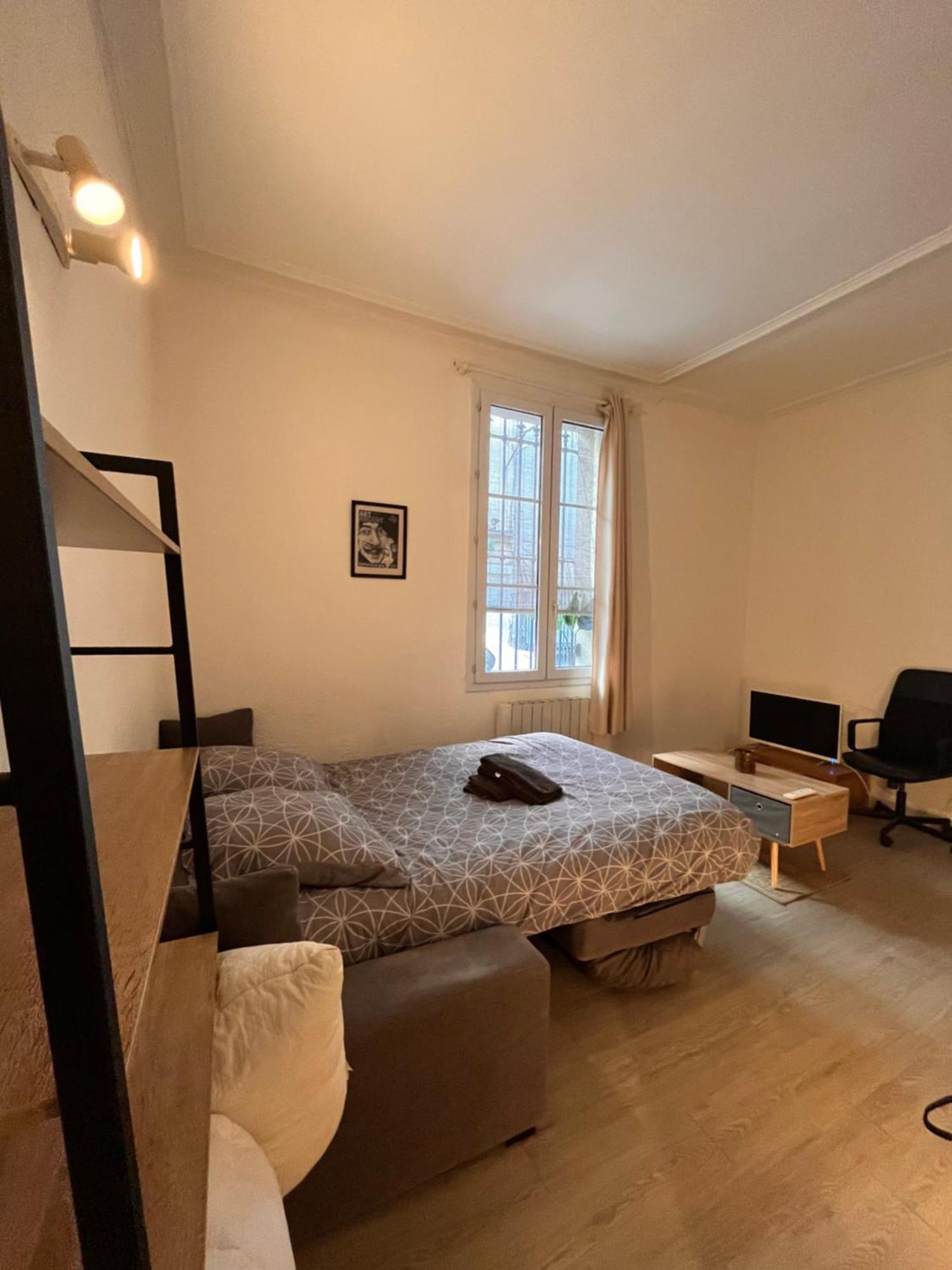 Le Studio Des Carmes Nîmes Buitenkant foto